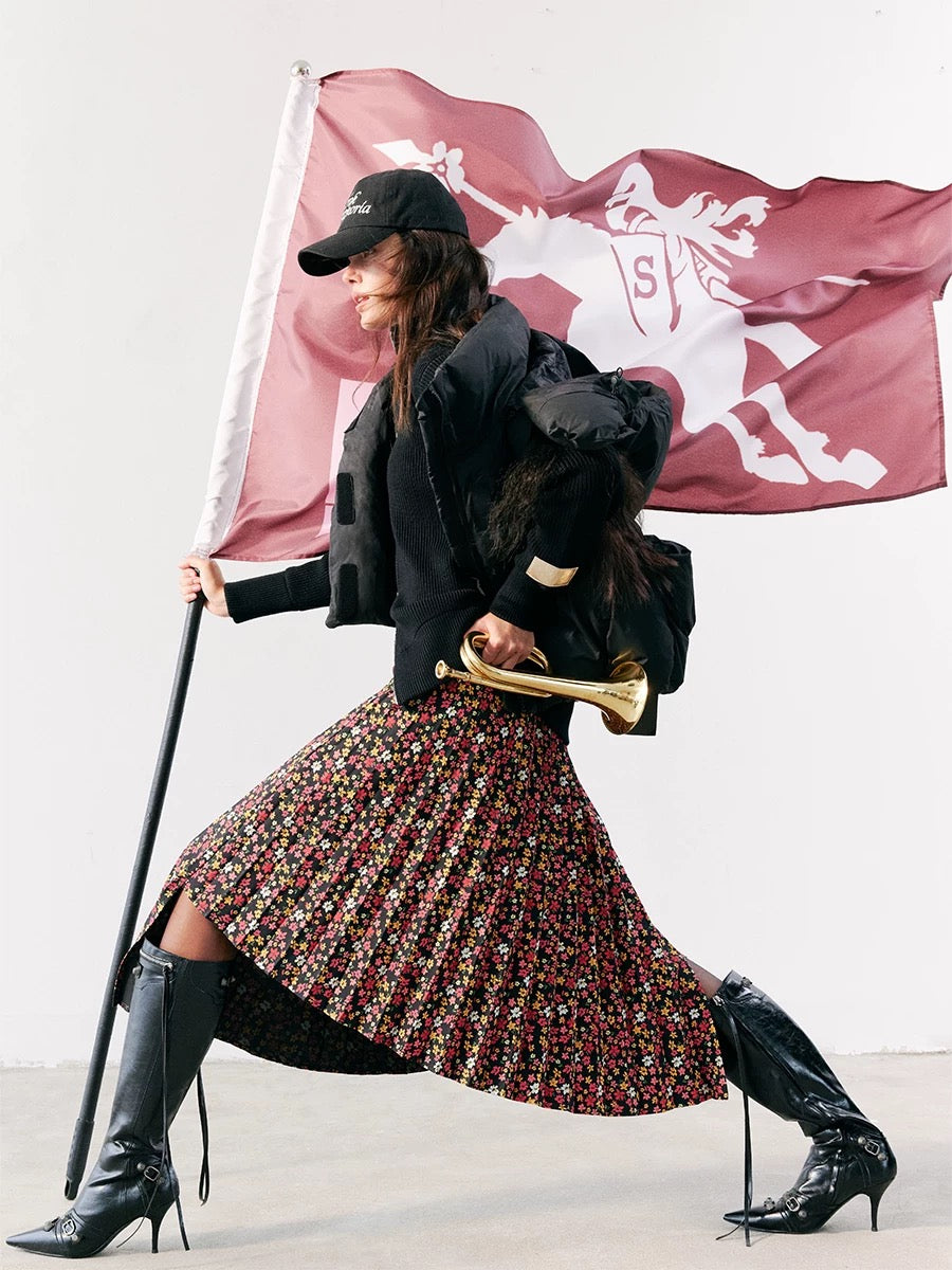 ‘Dawn blossoms’ pleated skirt