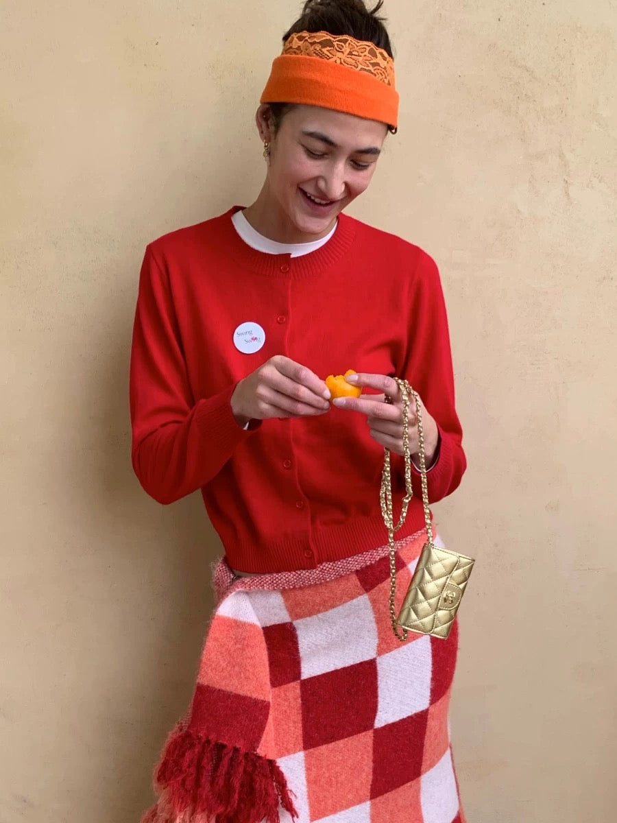 Machine-washable wool knit cardigan (with Logo pin)